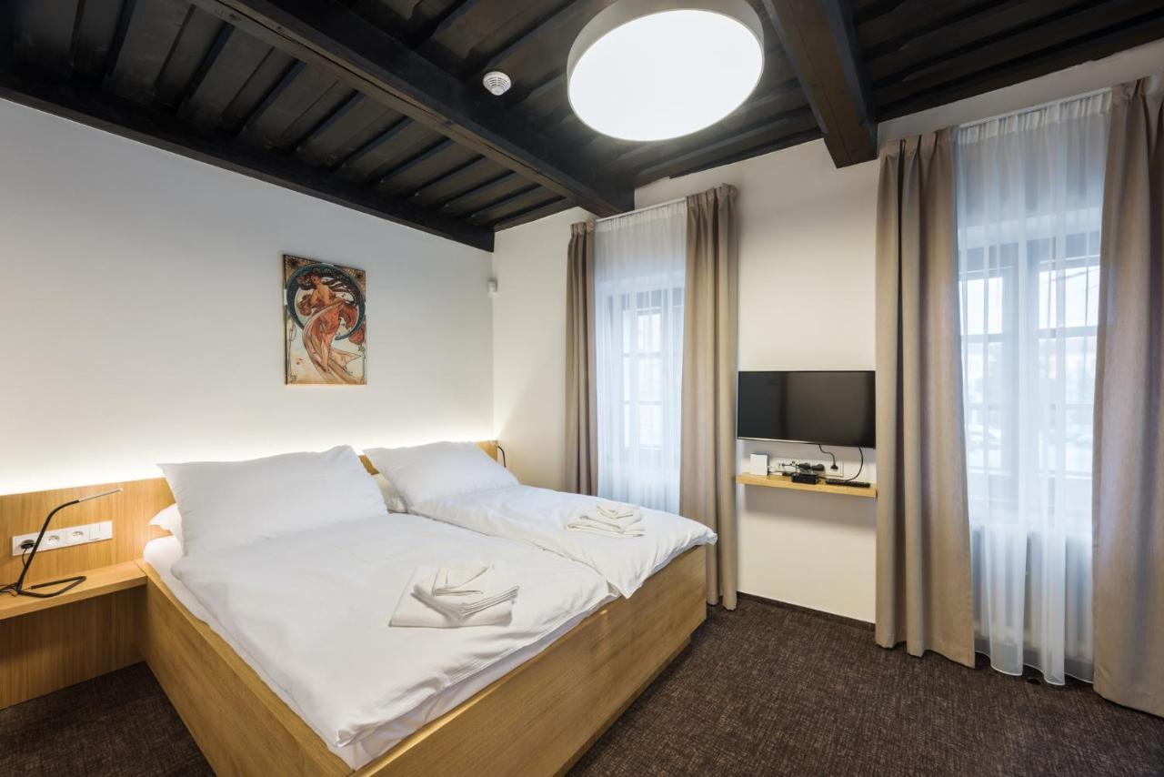 Fancy Apartments By Prague Castle ภายนอก รูปภาพ